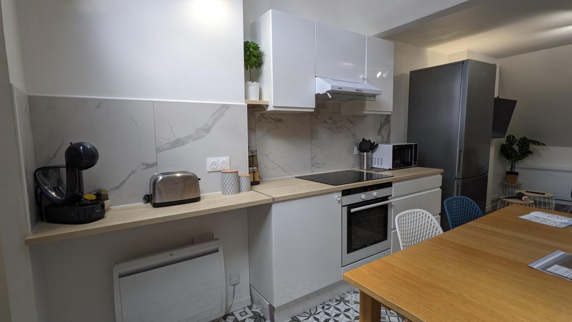 3 Appartements Premium Au Pied De La Cathedrale - Hypercentre Sens Zimmer foto