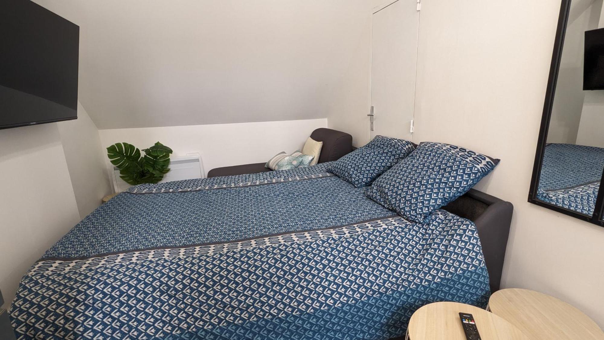 3 Appartements Premium Au Pied De La Cathedrale - Hypercentre Sens Zimmer foto