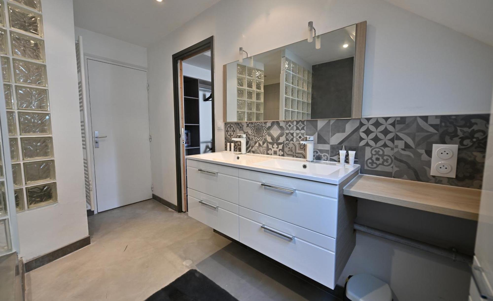 3 Appartements Premium Au Pied De La Cathedrale - Hypercentre Sens Zimmer foto